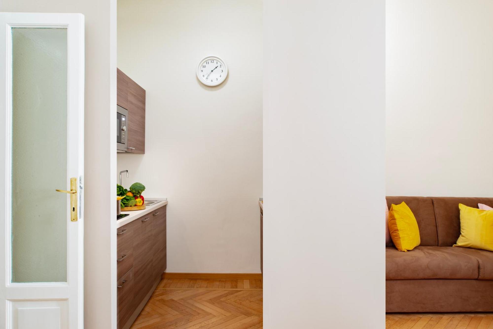 Appartamento Moderno Multicomfort - Premuda Luxury 米兰 外观 照片